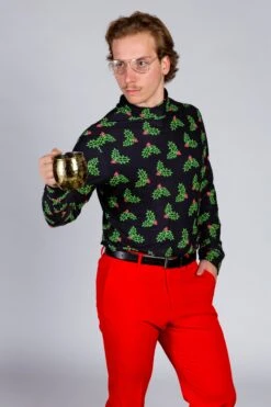 The Mistle Head To Toe | Mistletoe Print Christmas Turtleneck