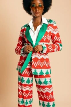 The Red Ryder | Women's Knit Print Christmas Suit